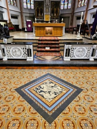 Basiliek van de Heilige Kruisverheffing in Raalte, NL, V&B Mosaik "St. Georg", Foto: Hermann-Josef Heinen 2025